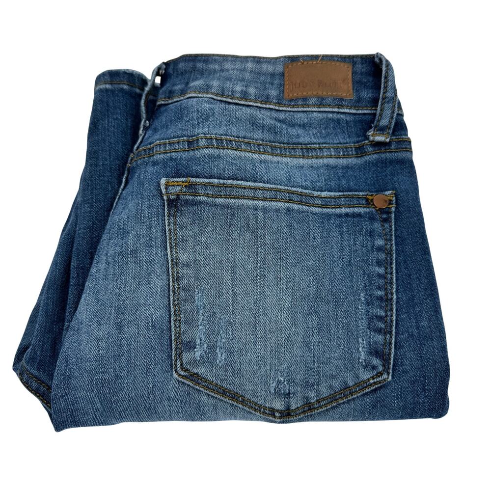 Judy Blue Jeans Womens 28 (28x26 ACTUAL) Relaxed‎ Fit Distressed Denim Stretch